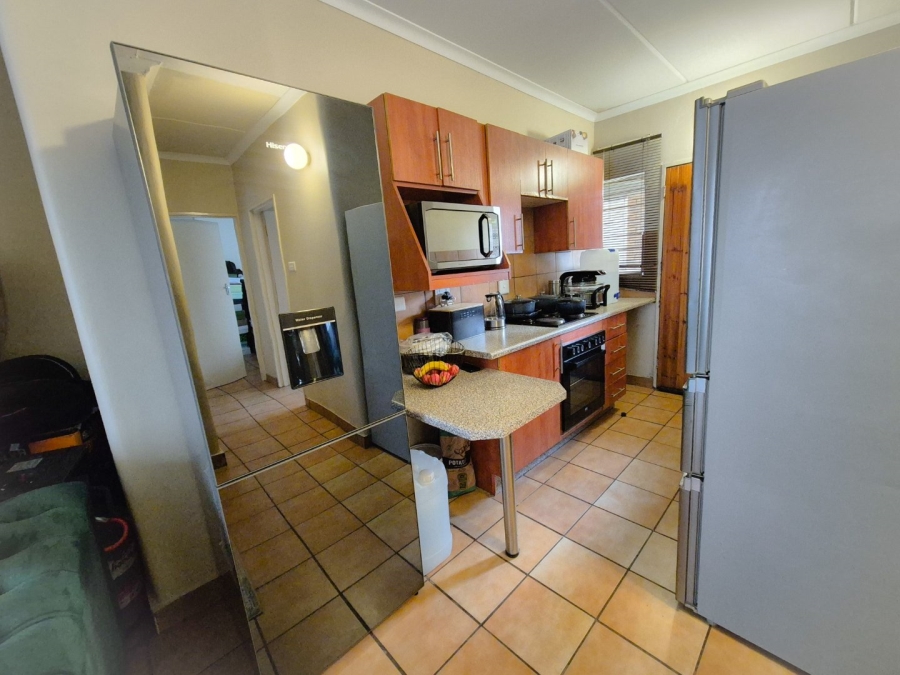 2 Bedroom Property for Sale in Vaalpark Free State